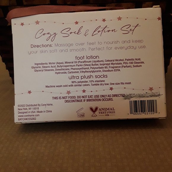 Honey Almond Cozy Plush Socks & Foot Lotion Set NEW - Picture 4 of 5